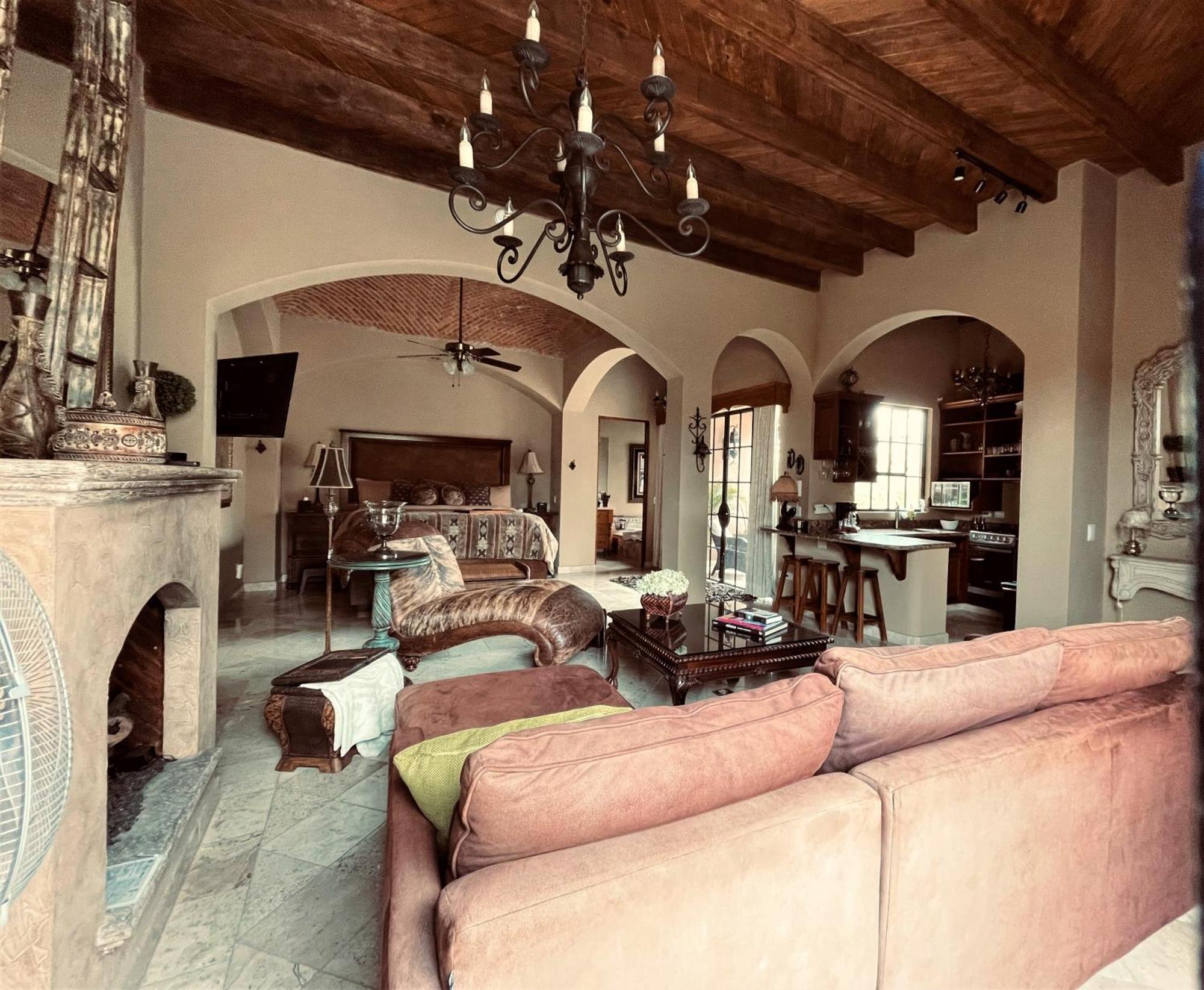 Casa Grande Luxury Boutique Hotel Альенде Экстерьер фото
