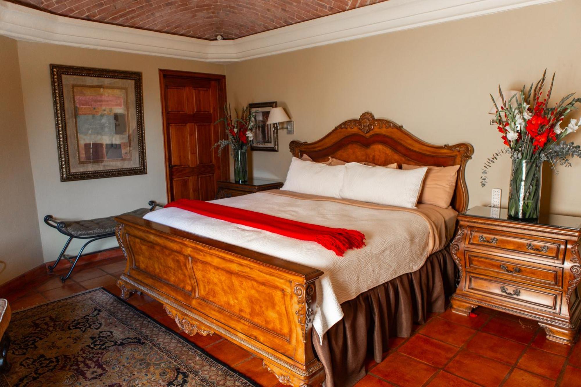 Casa Grande Luxury Boutique Hotel Альенде Экстерьер фото